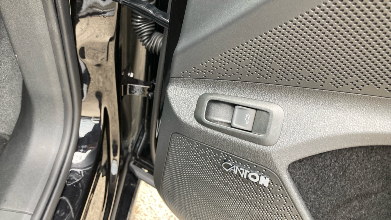 Skoda Enyaq 210kW 85x Sportline 82kWh 4x4 5dr Auto Electric 